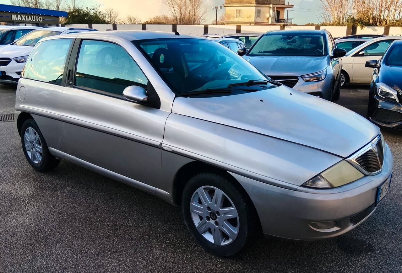 Lancia Y 1.2 PRONTA ALL'USO