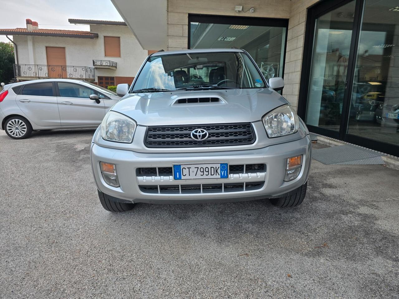 Toyota RAV 4 2.0 D4-d 5porte Sol