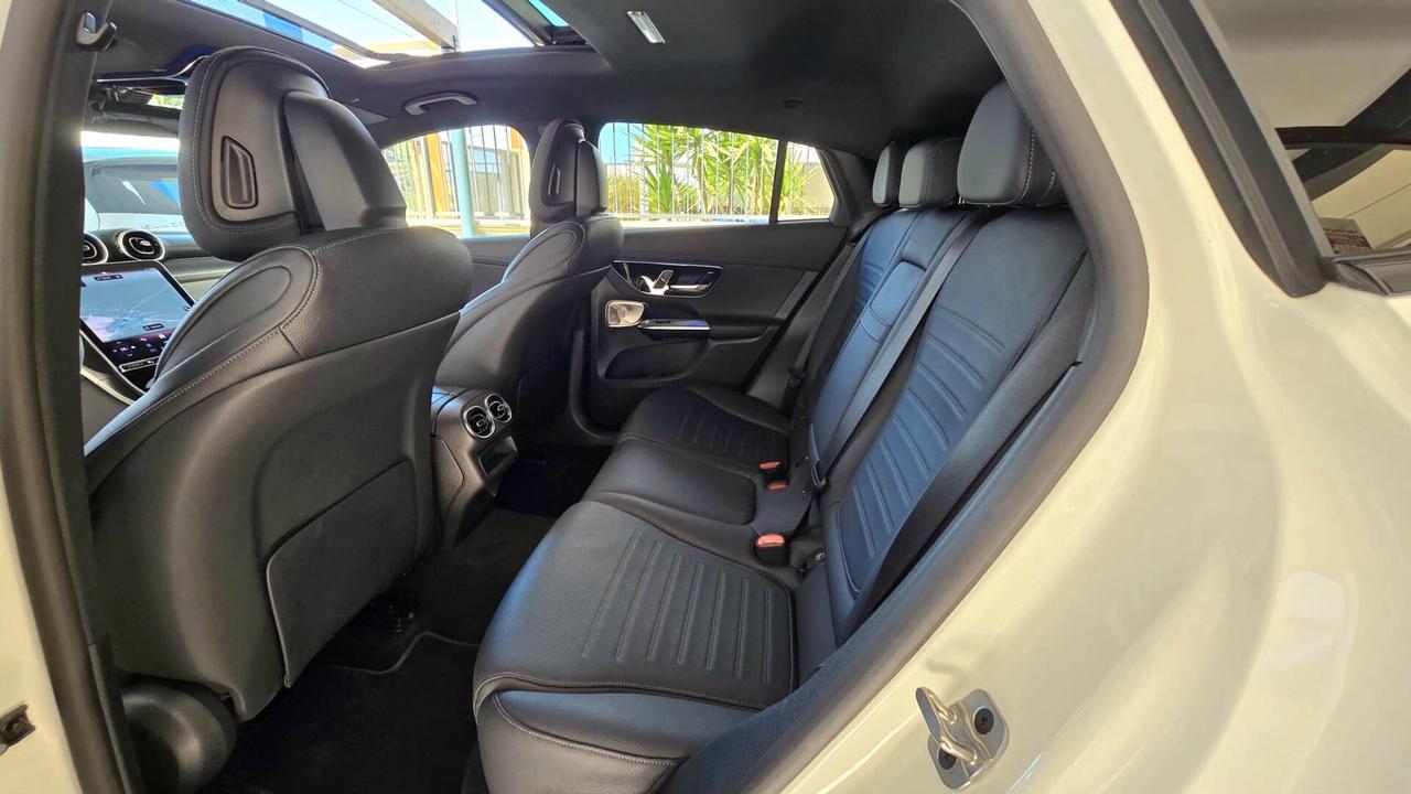 MB GLC 300d COUPE PREMIUM PLUS AMG MHEV 4MATIC