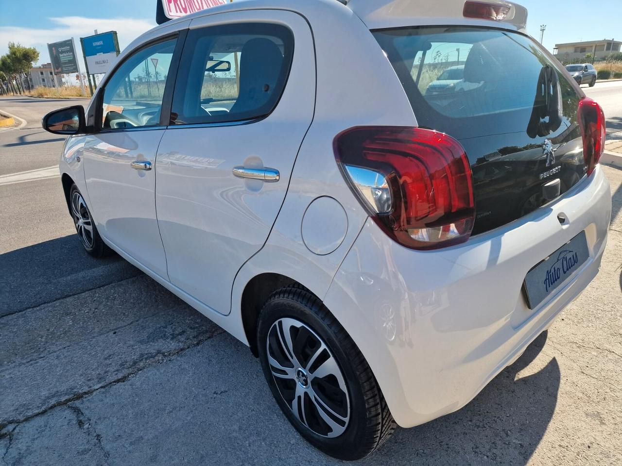 Peugeot 108 VTi 68 ETG 5 porte Allure