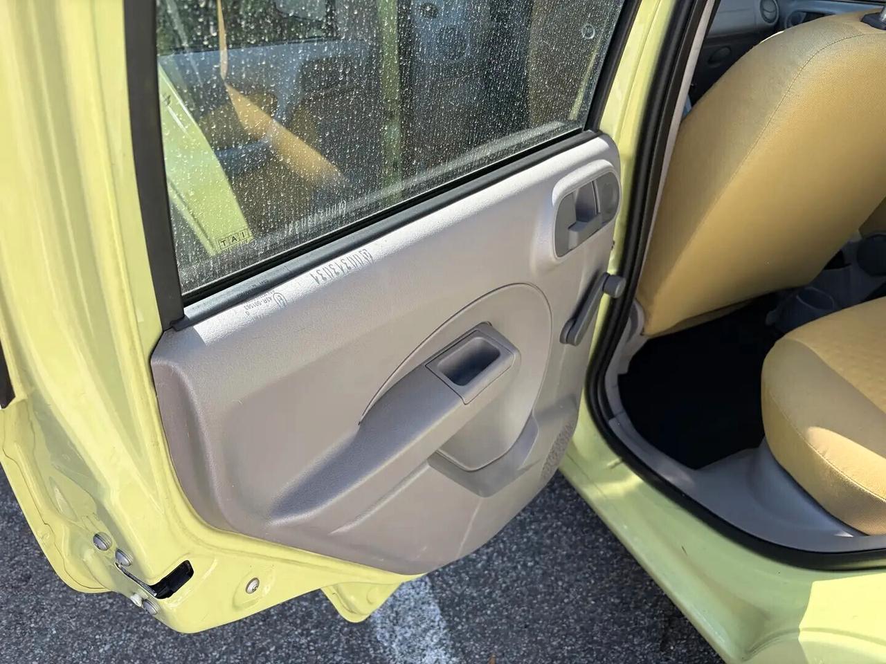 Fiat Panda 1.2 Dynamic dualogic automatic