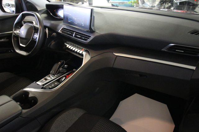 PEUGEOT 5008 BlueHDi 130 S&S EAT8 Active Business