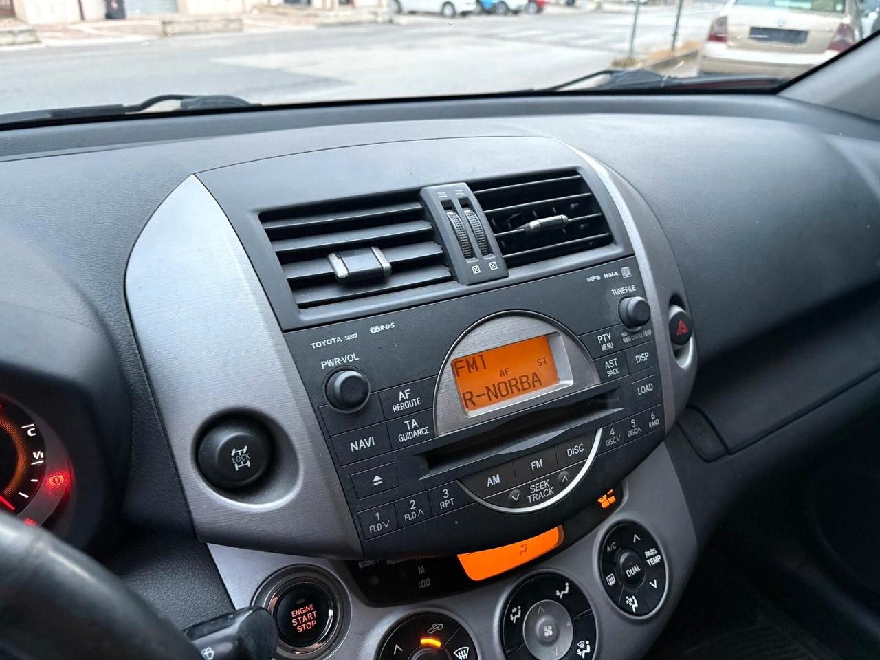 Toyota RAV 4 RAV4 2.2 D-4D 177 CV Luxury