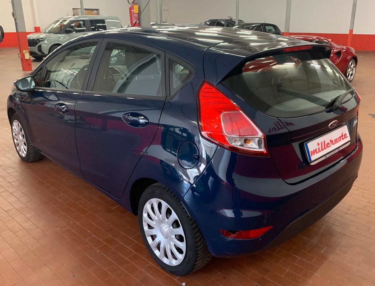 Ford Fiesta 1.2 60CV 5 porte Black & White Edition