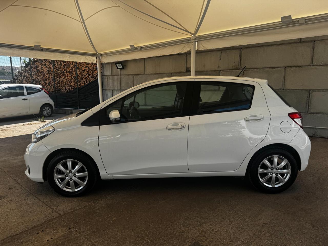 Toyota Yaris 1.0 5 porte Active 70 cv