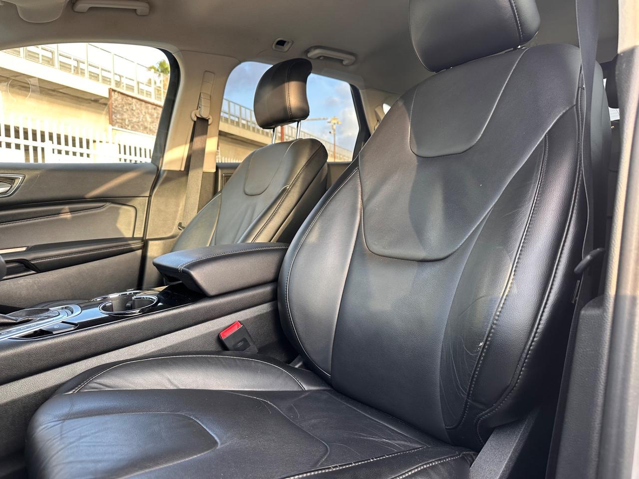 Ford Edge 2018 2.0 TDCI 210 CV AWD AUTOM. Titanium