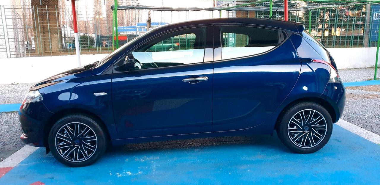 LANCIA YPSILON 1.2 BENZINA E6/B KM 59 MILA