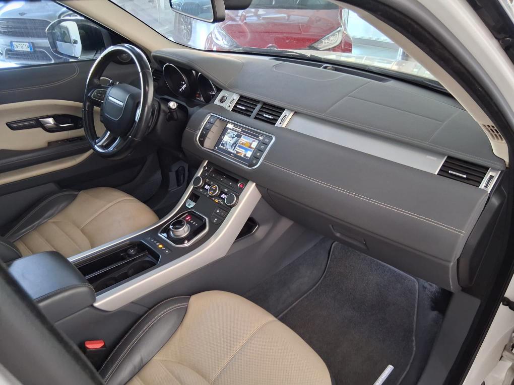 LAND ROVER Range Rover Evoque 2.0 TD4 180 CV 5p. HSE Dynamic