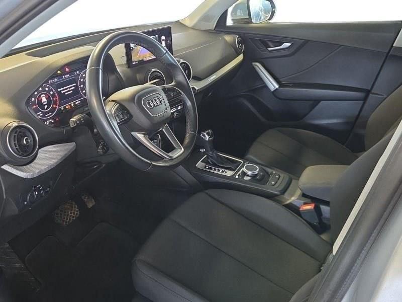 Audi Q2 35 TFSI S tronic Business