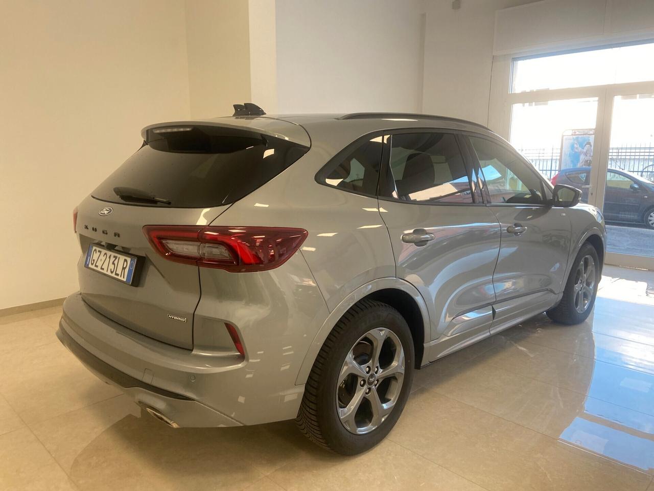 Ford Kuga 2.5 Full Hybrid 180 CV CVT 2WD ST-Line