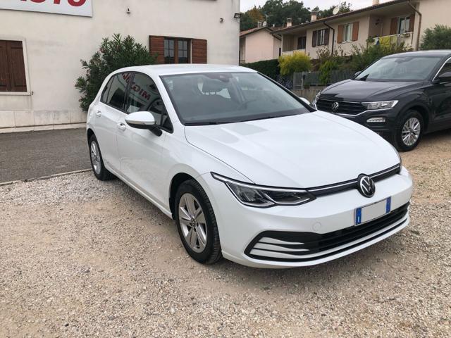 VOLKSWAGEN Golf 1.0 eTSI EVO DSG Life OK NEOPATENTATI