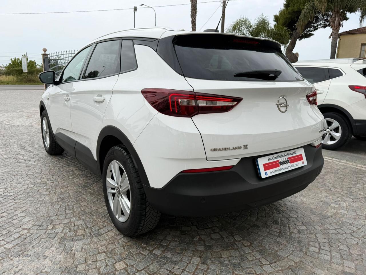 Opel Grandland X 1.6 Ecotec Start&Stop Business