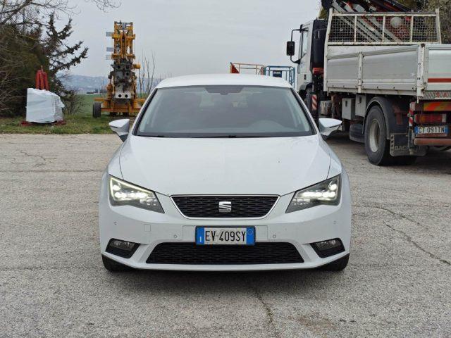 SEAT Leon 1.4 TGI 110cv Style METANO FARI LED NAVI PDC CLIMA