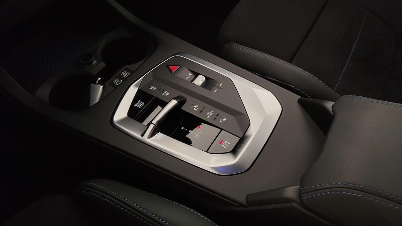 BMW Serie 1 F70 - 120 48V MSport auto