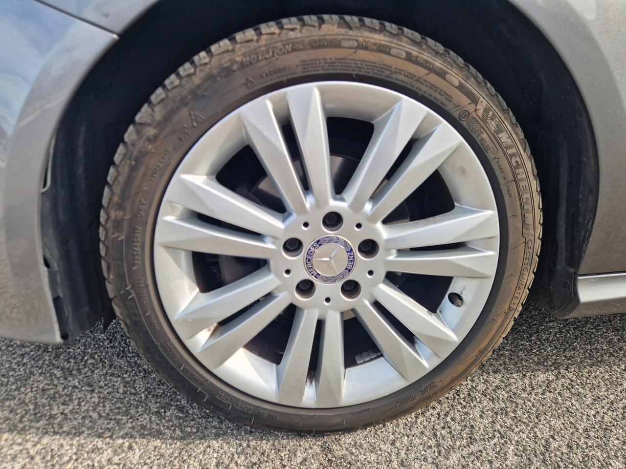 Mercedes-benz B 180 Premium Distribuzione fatta