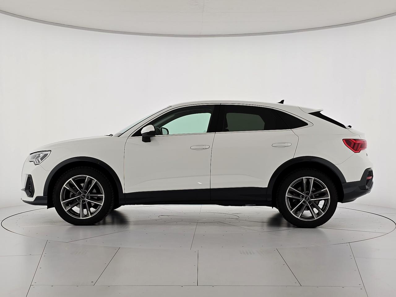 Audi Q3 sportback 35 1.5 tfsi mhev business plus s-tronic