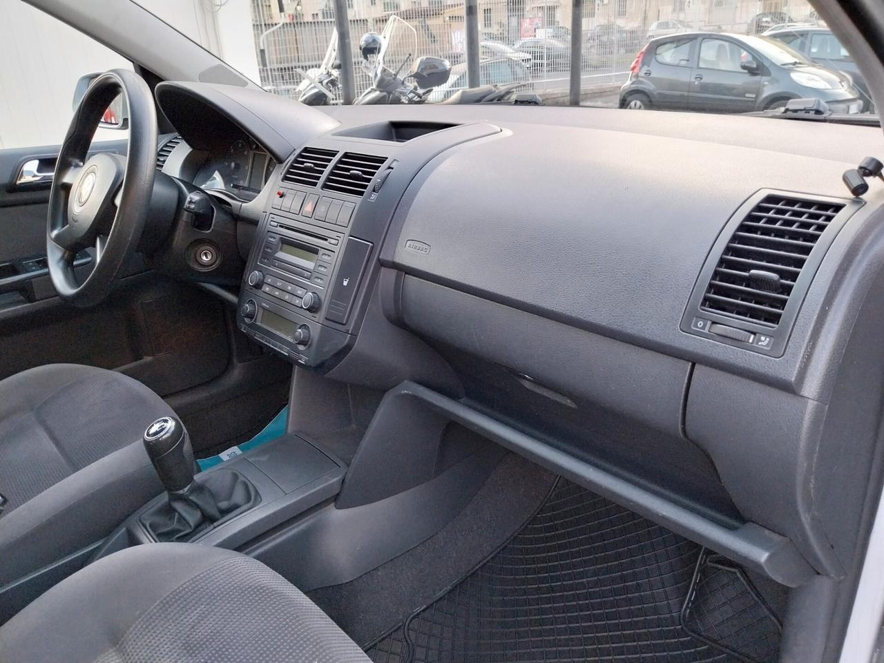VOLKSWAGEN POLO 1.4 DIESEL 2005