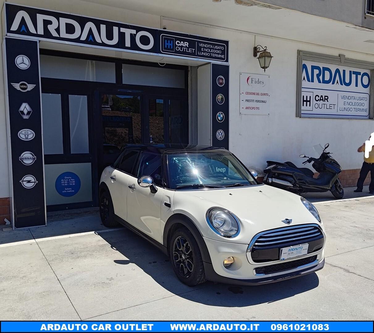 Mini Cooper D 1.5 XL 5 porte