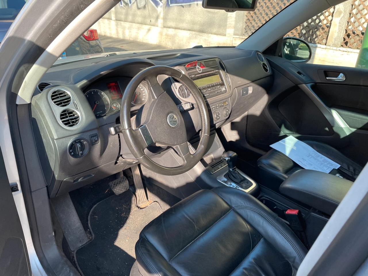 Volkswagen Tiguan 2.0 TSI 4MOTION tiptronic Sport & Style