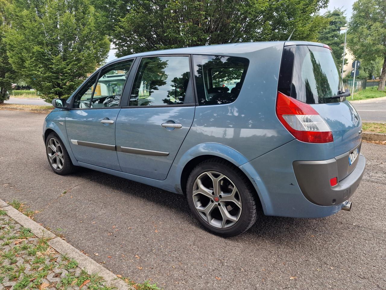 Renault Scenic Grand Scénic 2.0 16V Luxe