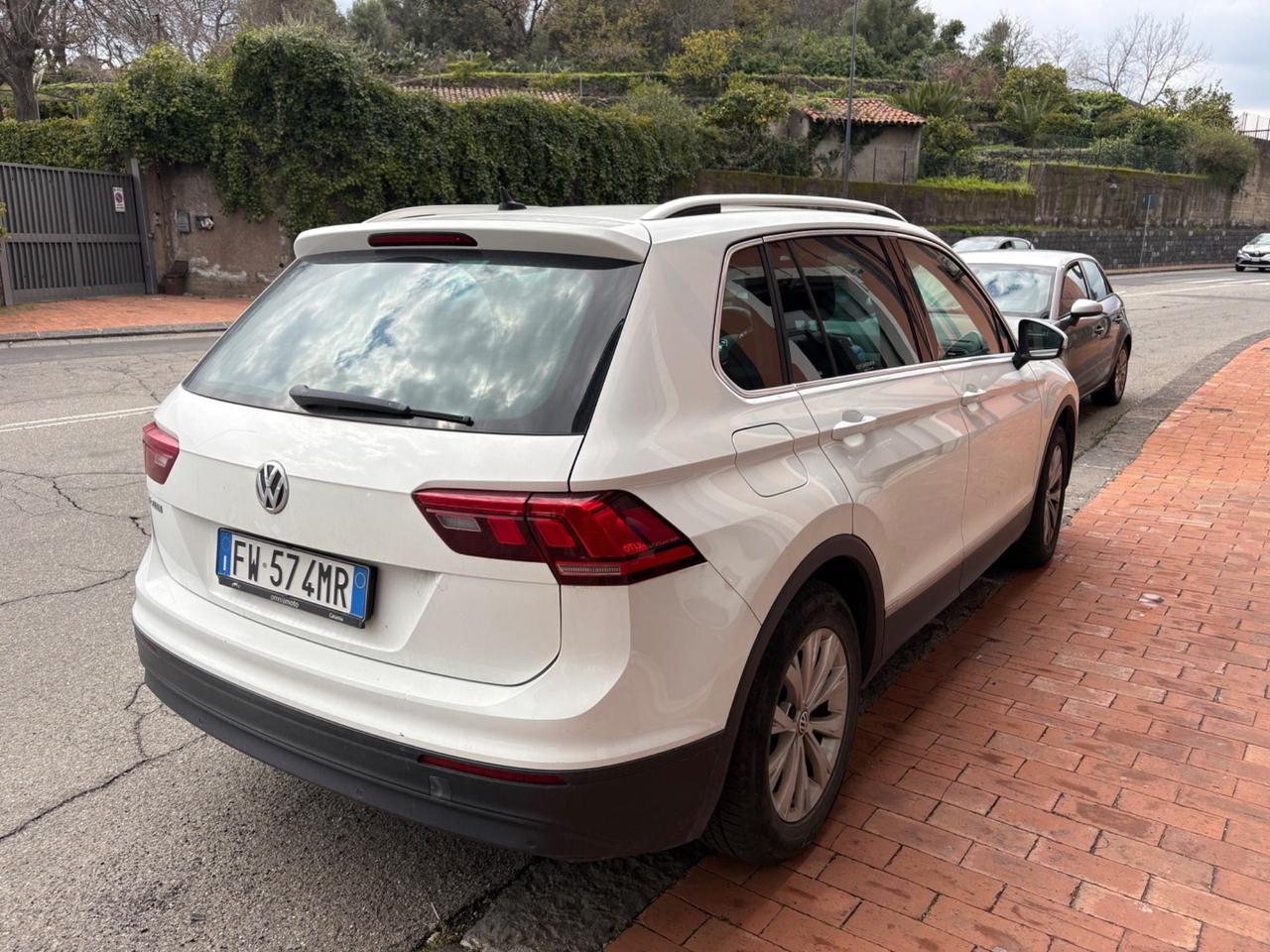 Volkswagen Tiguan 2.0 TDI SCR Business BlueMotion Technology