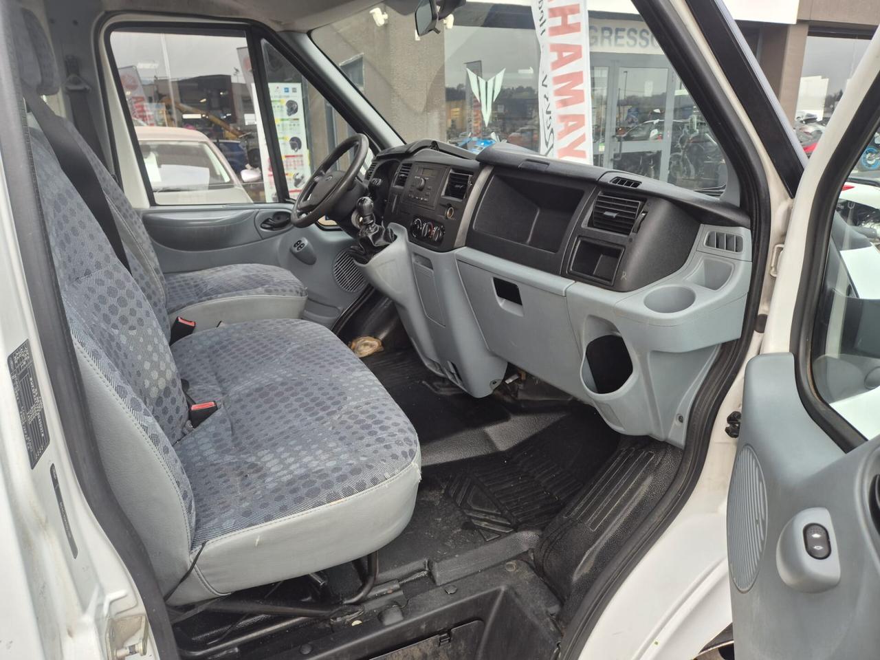 Ford Transit 350 2.4 TDCi/140 CASSONE 420x215