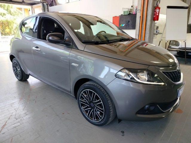 LANCIA Ypsilon 1.0 Hybrid Gold