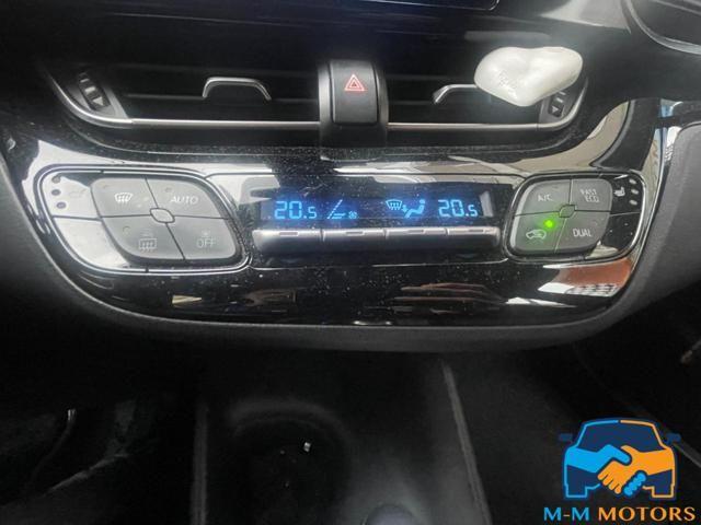 TOYOTA C-HR 1.8 Hybrid E-CVT Style