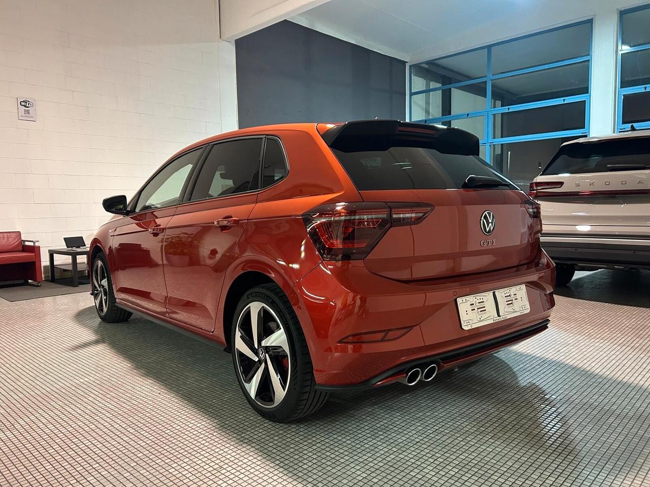 Volkswagen Polo 2.0 TSI DSG GTI