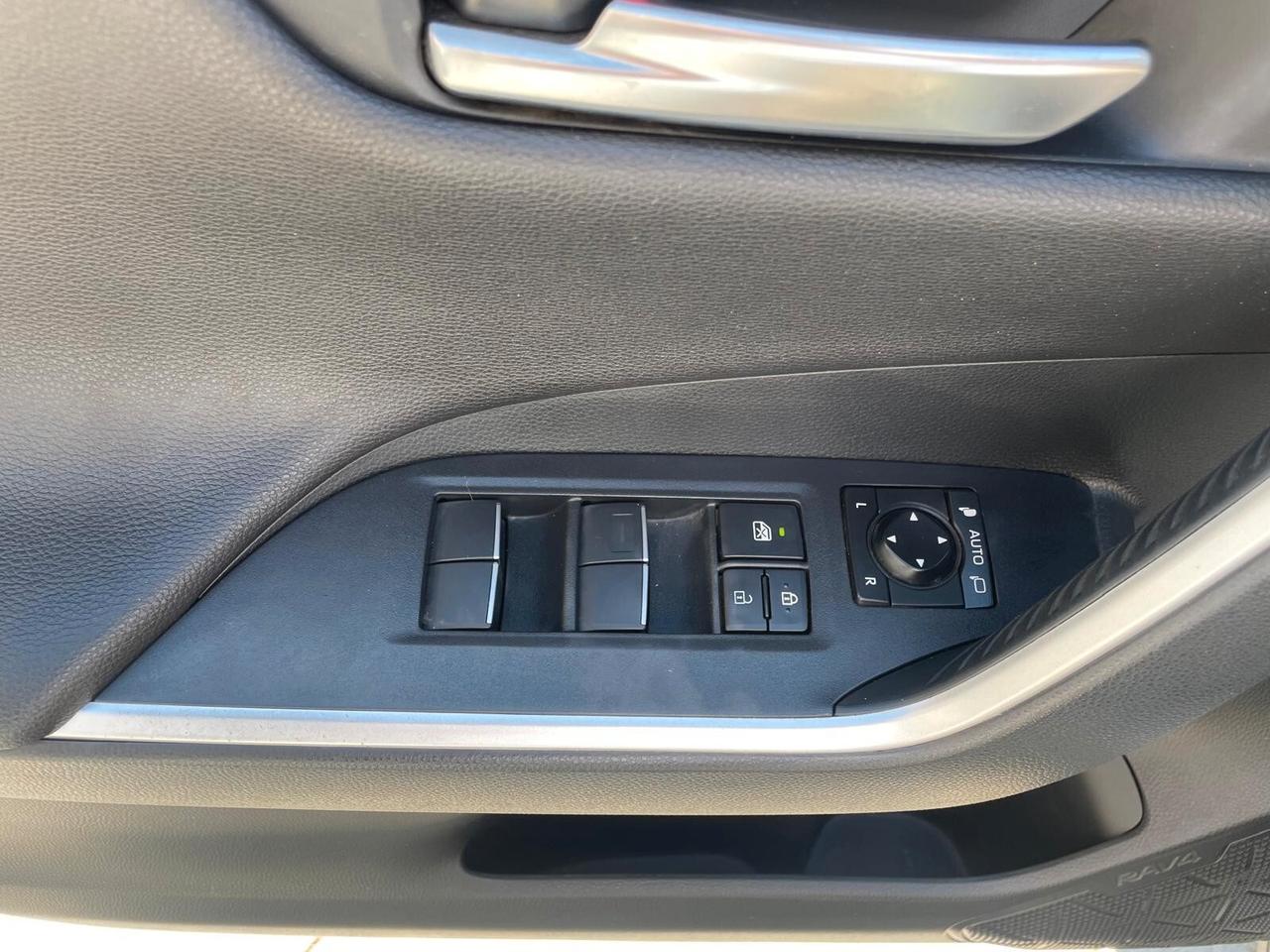 Toyota RAV 4 RAV4 2.5 Hybrid 2WD Unipro Tagliandi
