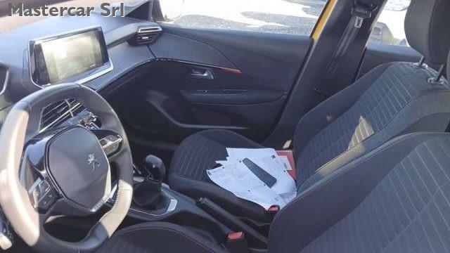 PEUGEOT 208 NEOPATENTATI 208 1.2 Active Pack TG: GP624FN