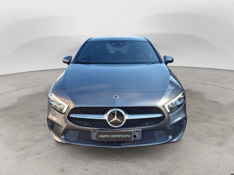 Mercedes-Benz Classe A 180 d 116 CV Automatica NAVI LED Business Extra