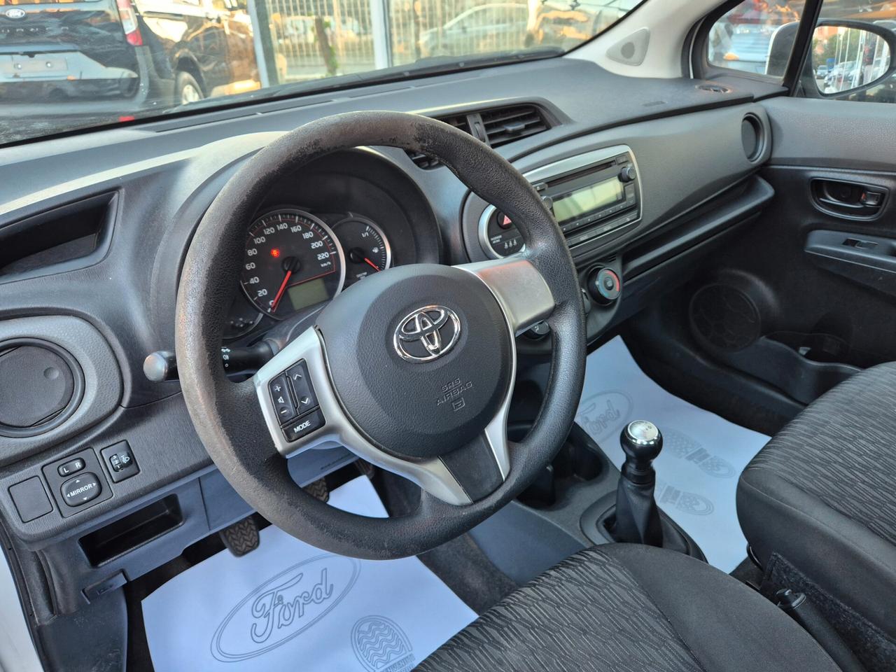 Toyota Yaris 1.0Benzina Lounge