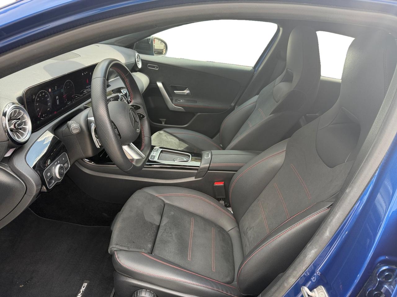 Mercedes-Benz Classe A - W177 2023 - A 200 d AMG Line Premium Plus auto