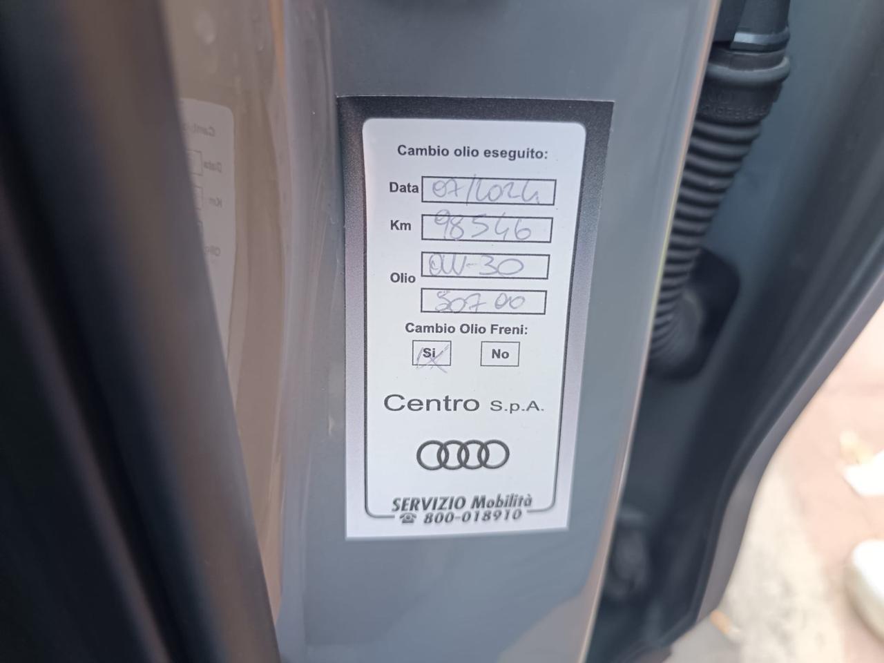 Audi Q2 30 TDI Business