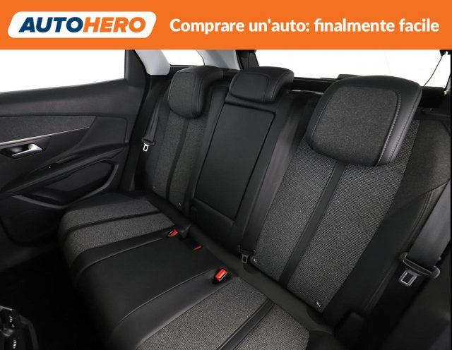 PEUGEOT 3008 BlueHDi 130 S&S EAT8 Allure