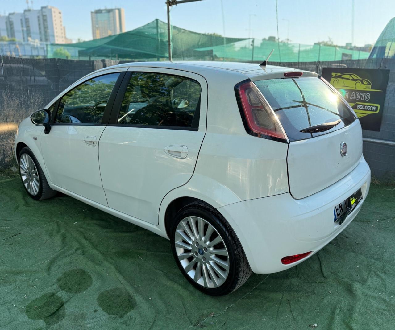 Fiat PUNTO EVO 2012 1.3 DIESEL MULTIJET NEOPATENTATI