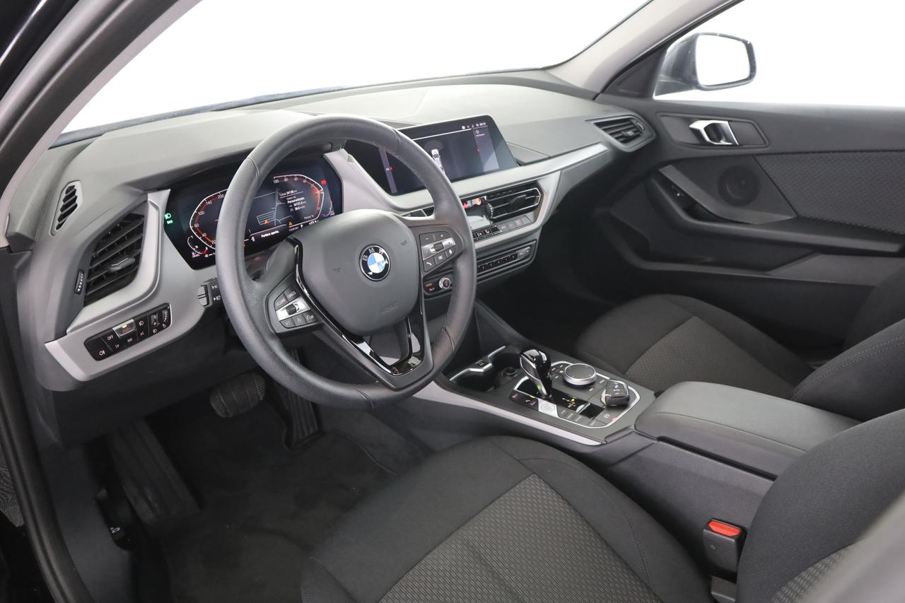 BMW Serie 1 (F40) 118d 5p. Business Advantage