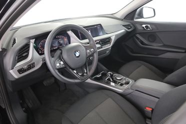 BMW Serie 1 (F40) 118d 5p. Business Advantage