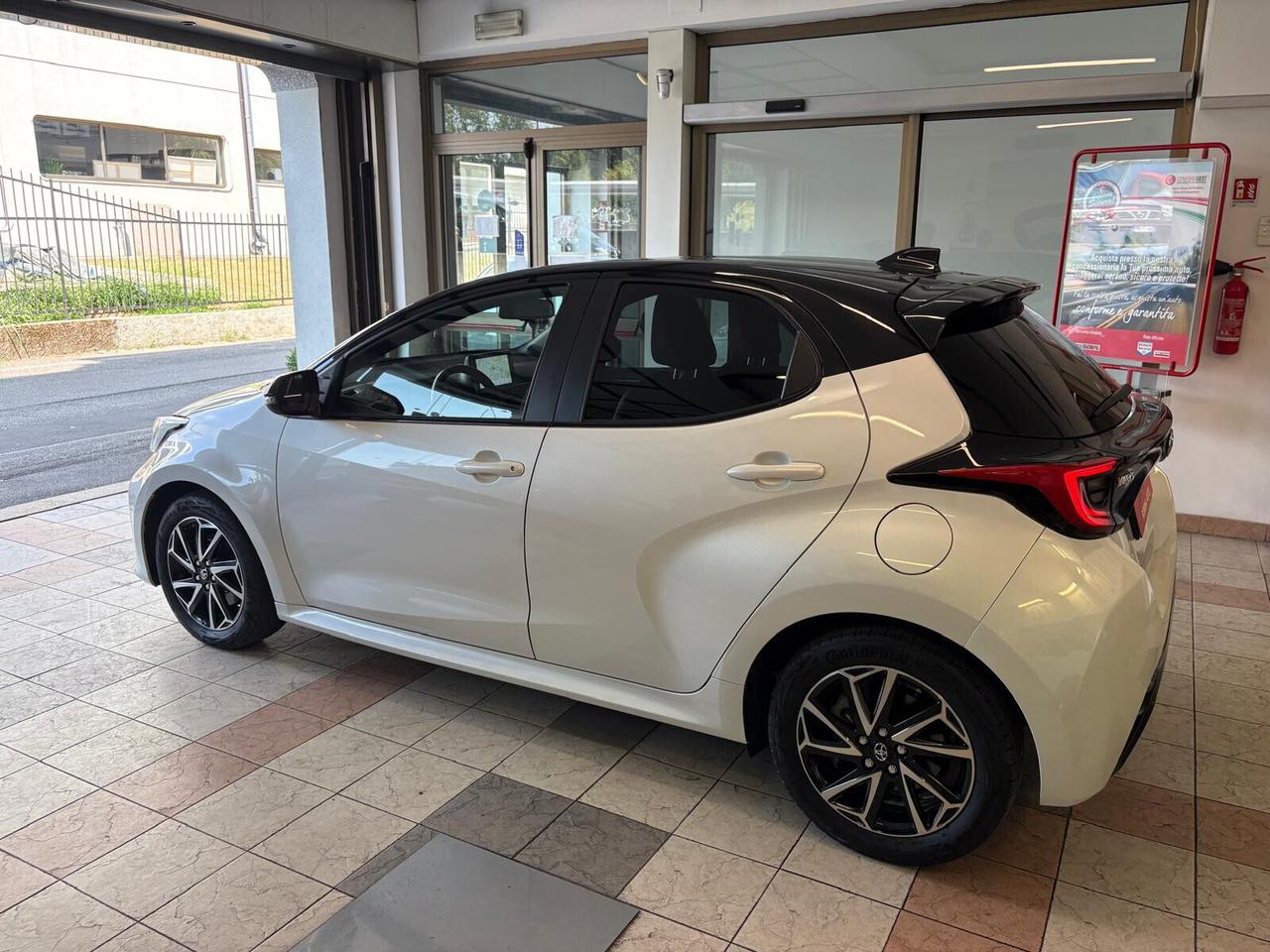 Toyota Yaris 1.5 Hybrid 5 porte Style
