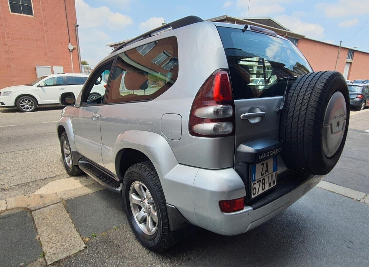 TOYOTA Land Cruiser 3.0 D4D 173cv 3porte Km173.600