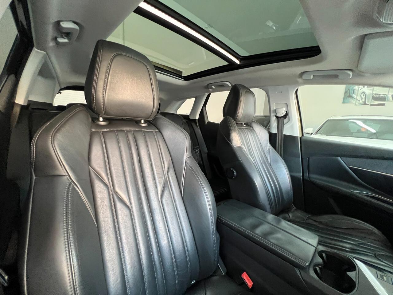 Peugeot 3008 BlueHDi 120 S&S EAT6 Allure