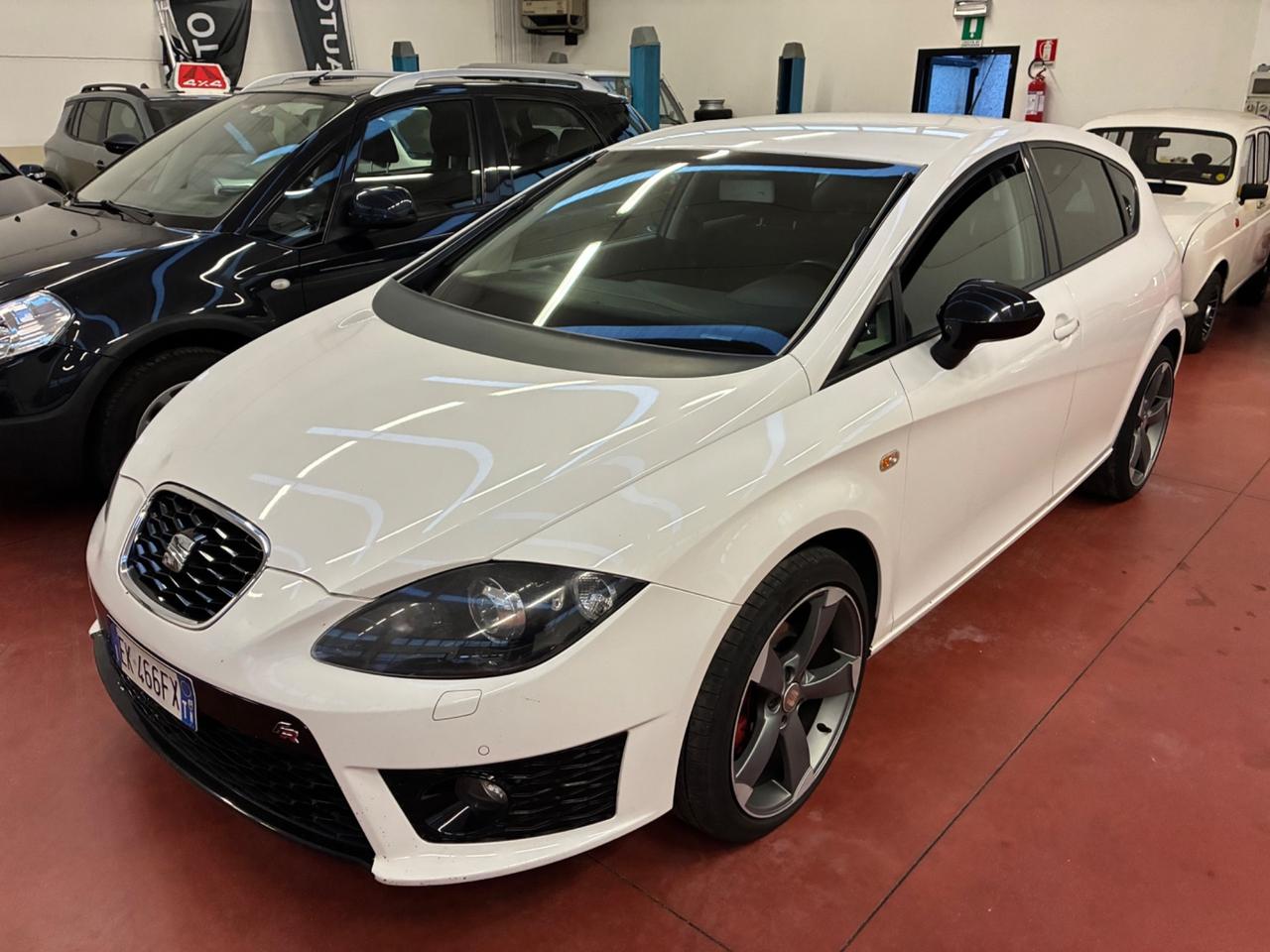Seat Leon 2.0 TDI CR DPF FR