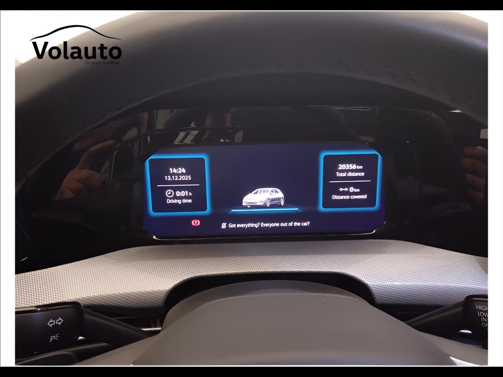 VOLKSWAGEN Golf VIII 2024 - Golf 2.0 tdi Style 150cv dsg