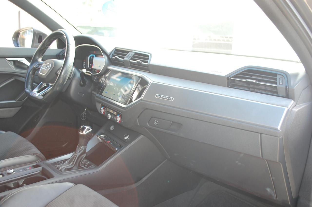 Audi Q3 Sportback 40 2.0 Tdi S line Quattro 190CV S-Tronic