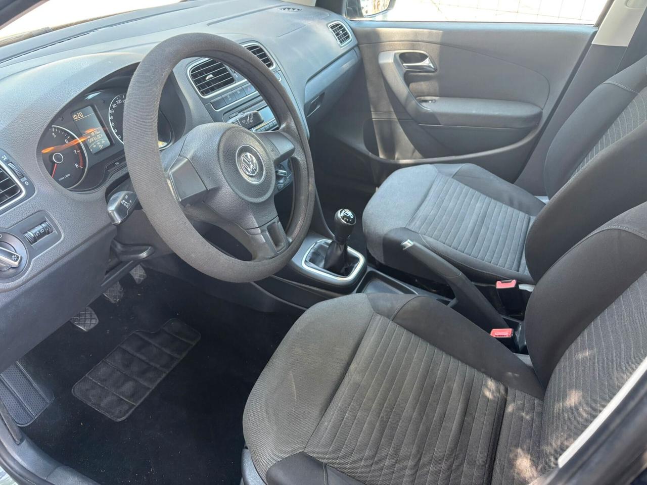 VOLKSWAGEN POLO 1.2 Comfortline 5p - 2012