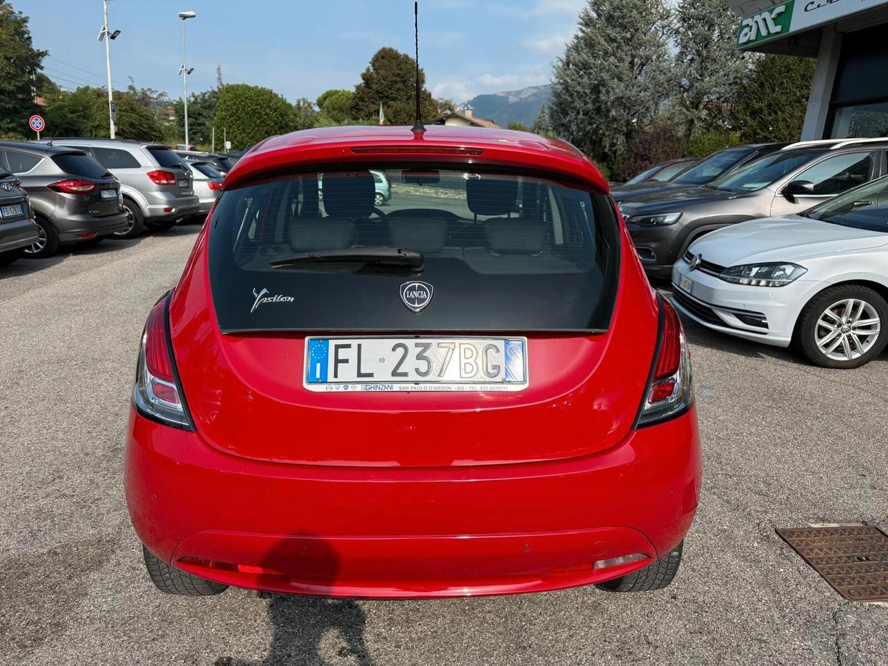 Lancia Ypsilon 1.2 69 CV 5 porte Mya
