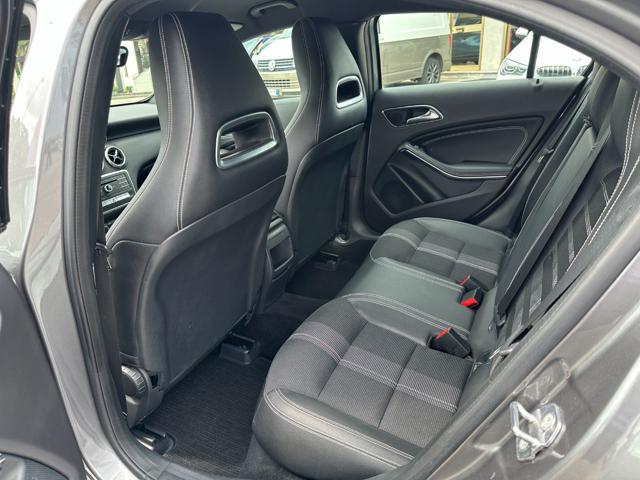 MERCEDES-BENZ A 180 d Automatic Sport