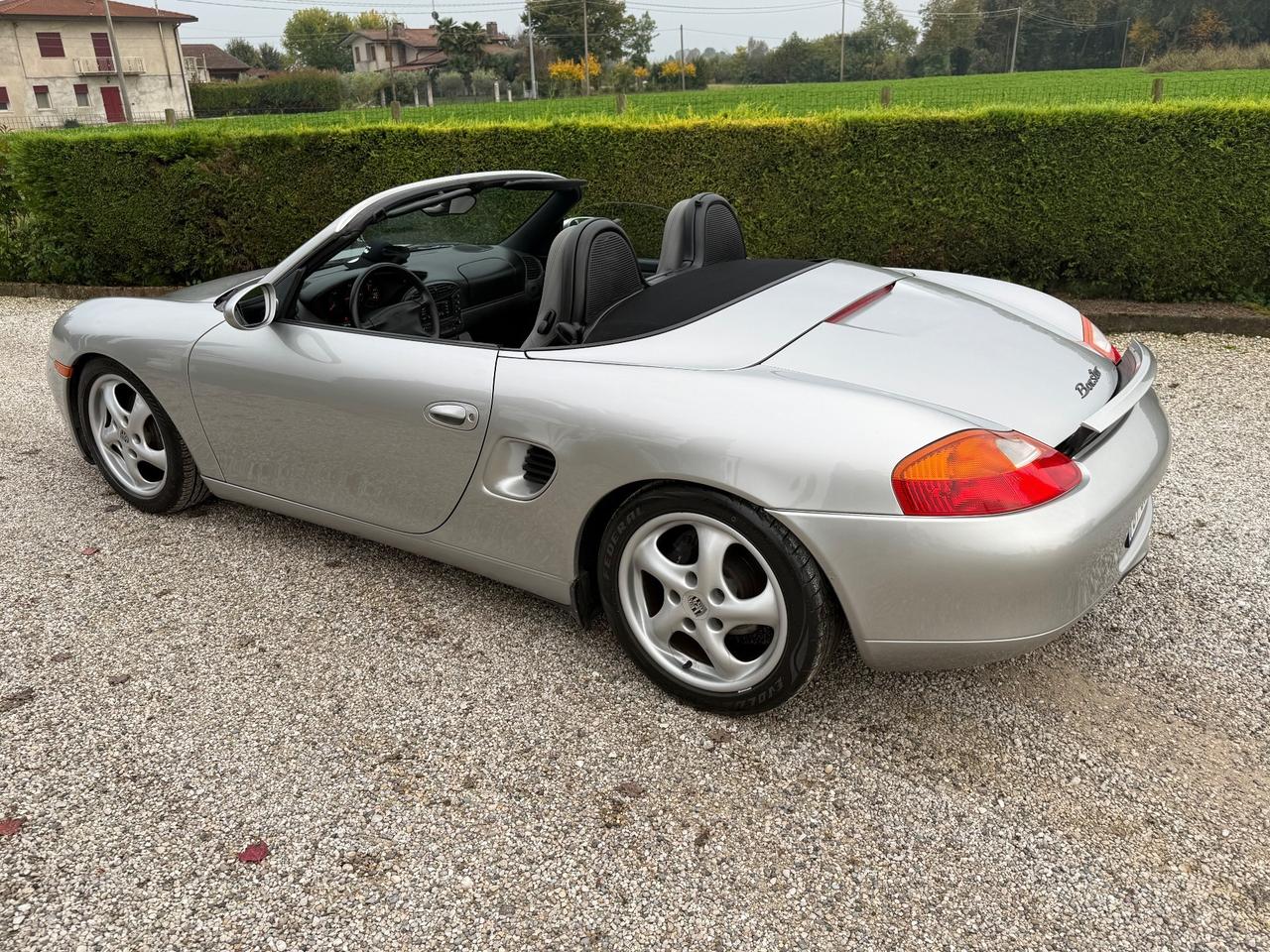 Porsche Boxster 2.5i 24V cat