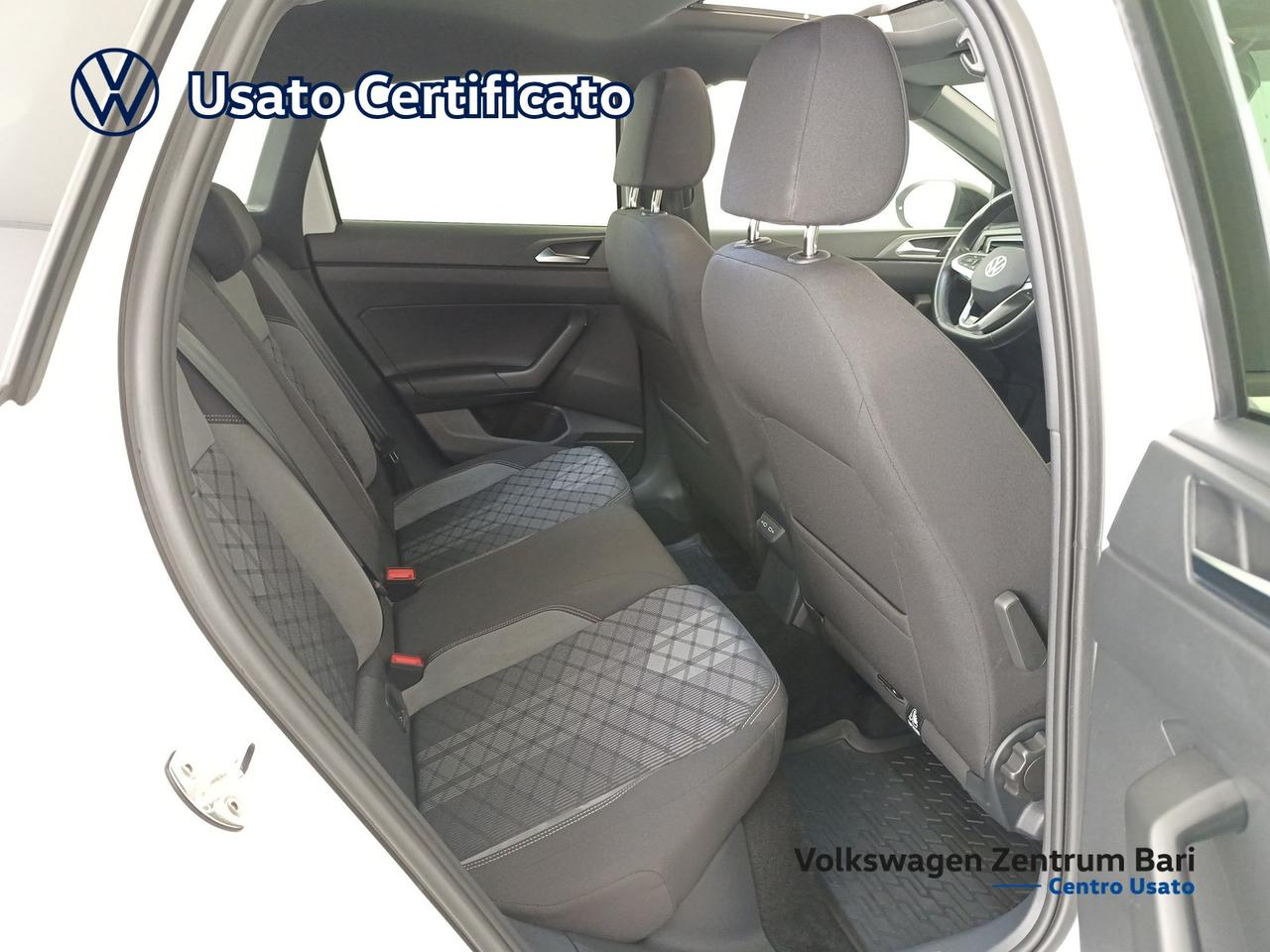 Volkswagen Taigo 1.0 tsi r-line 110cv